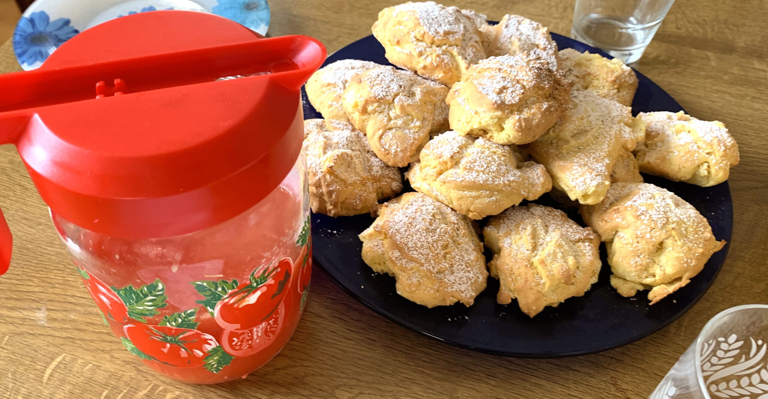 Soft apple cookies