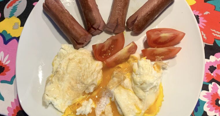 Eggs with Frankfurters