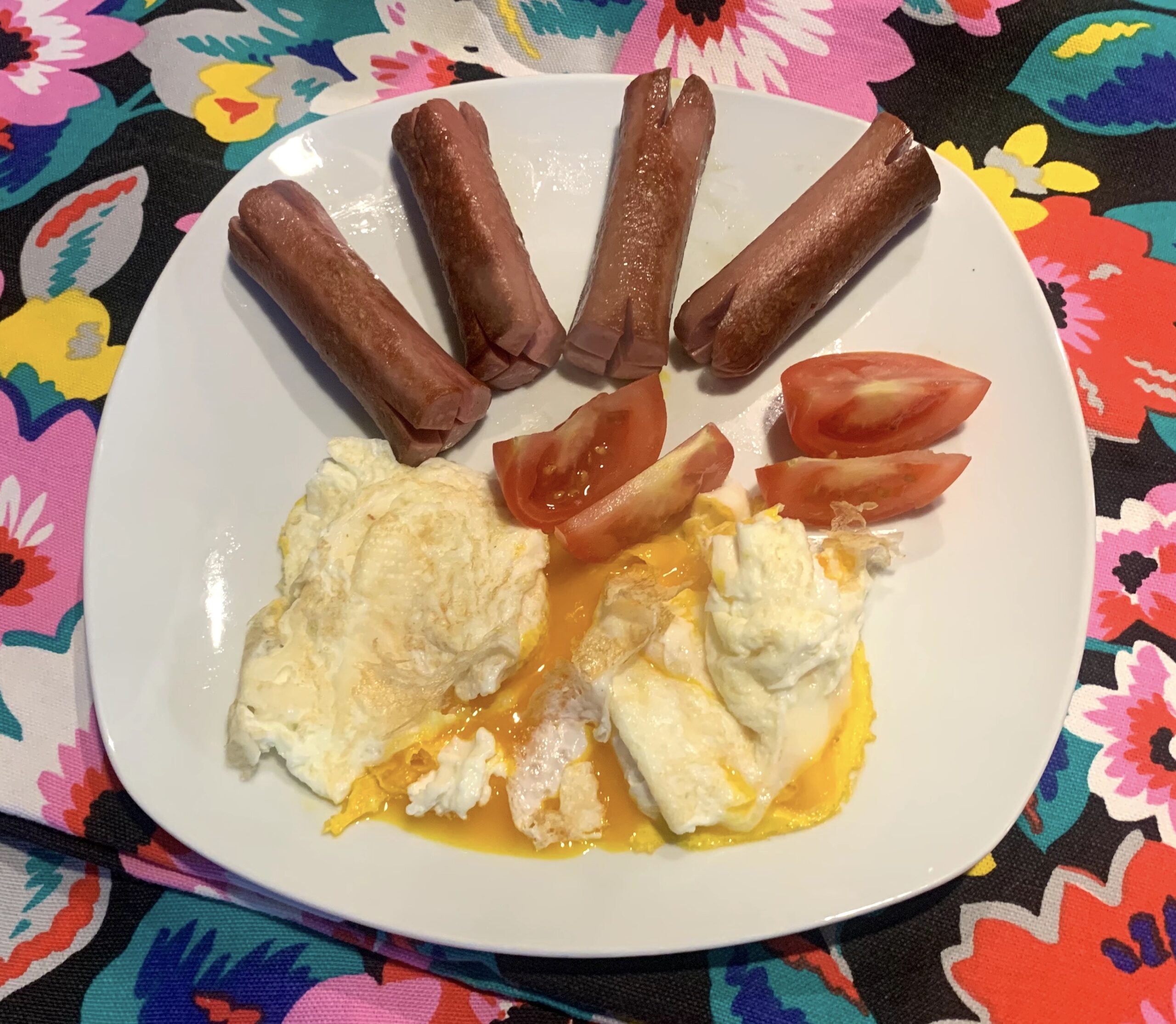 Eggs with Frankfurters