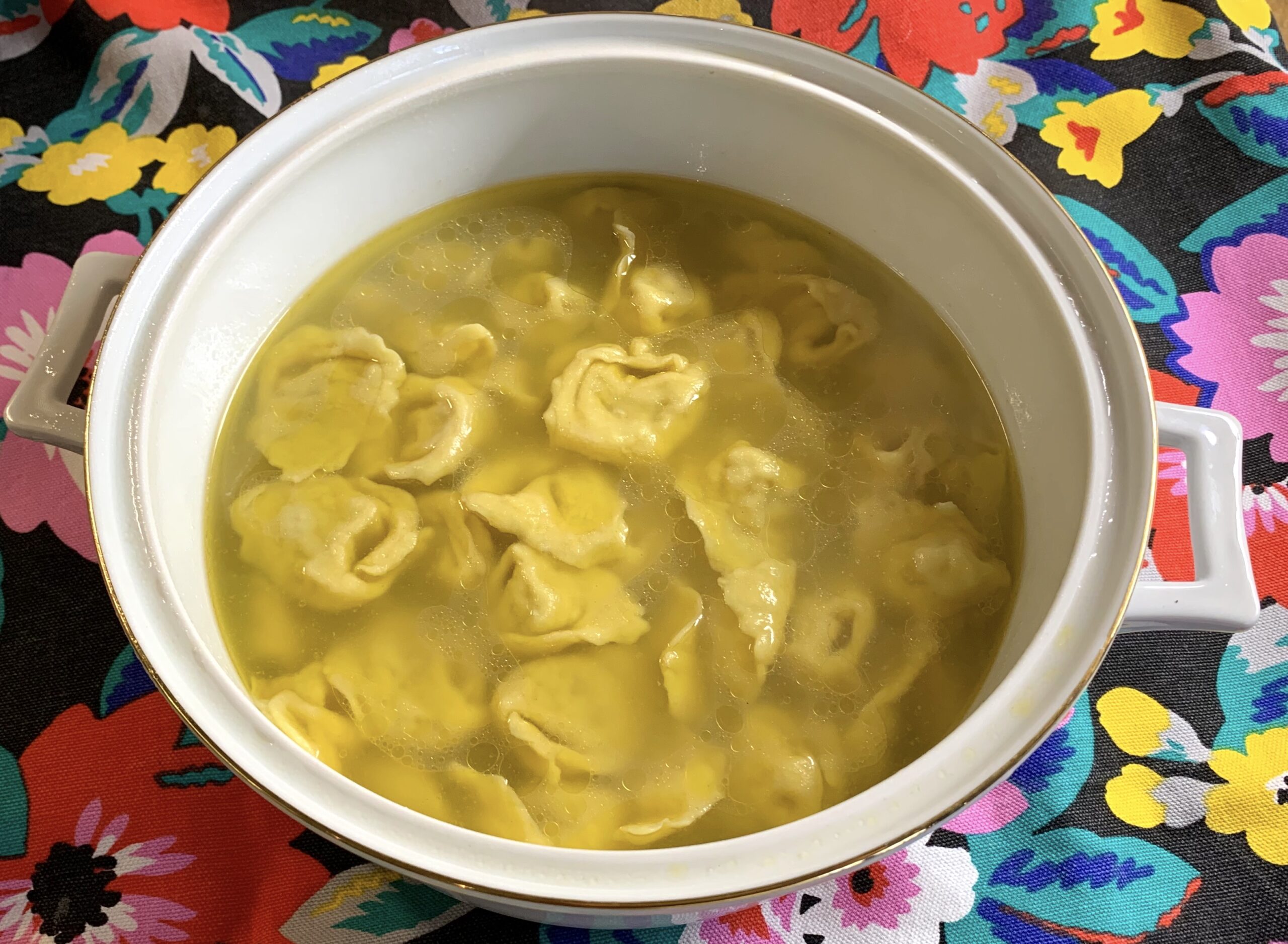 Tortellini Bolognesi in brodo