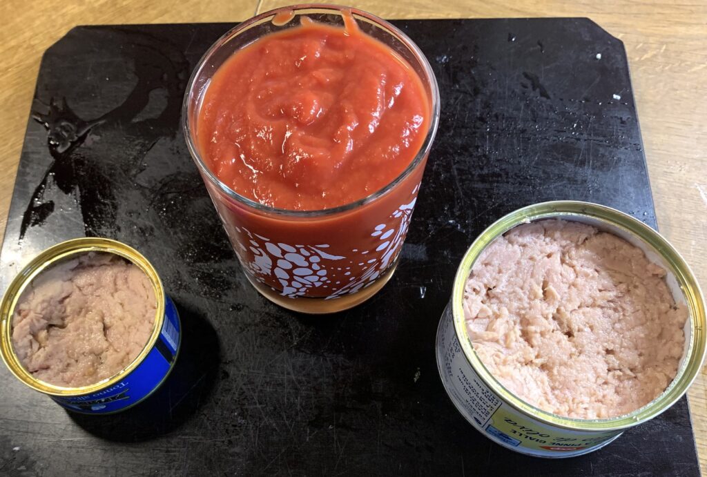 Tuna+Tomato puree