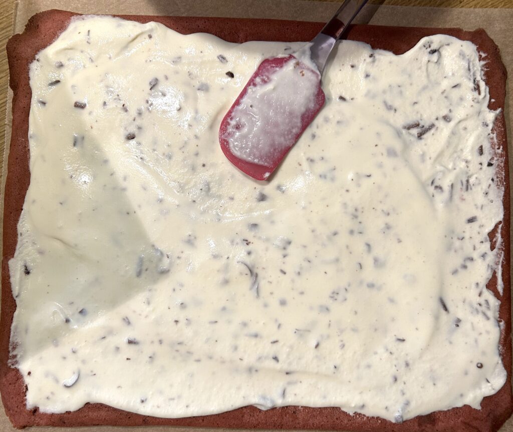 cooked velvet dough+cream