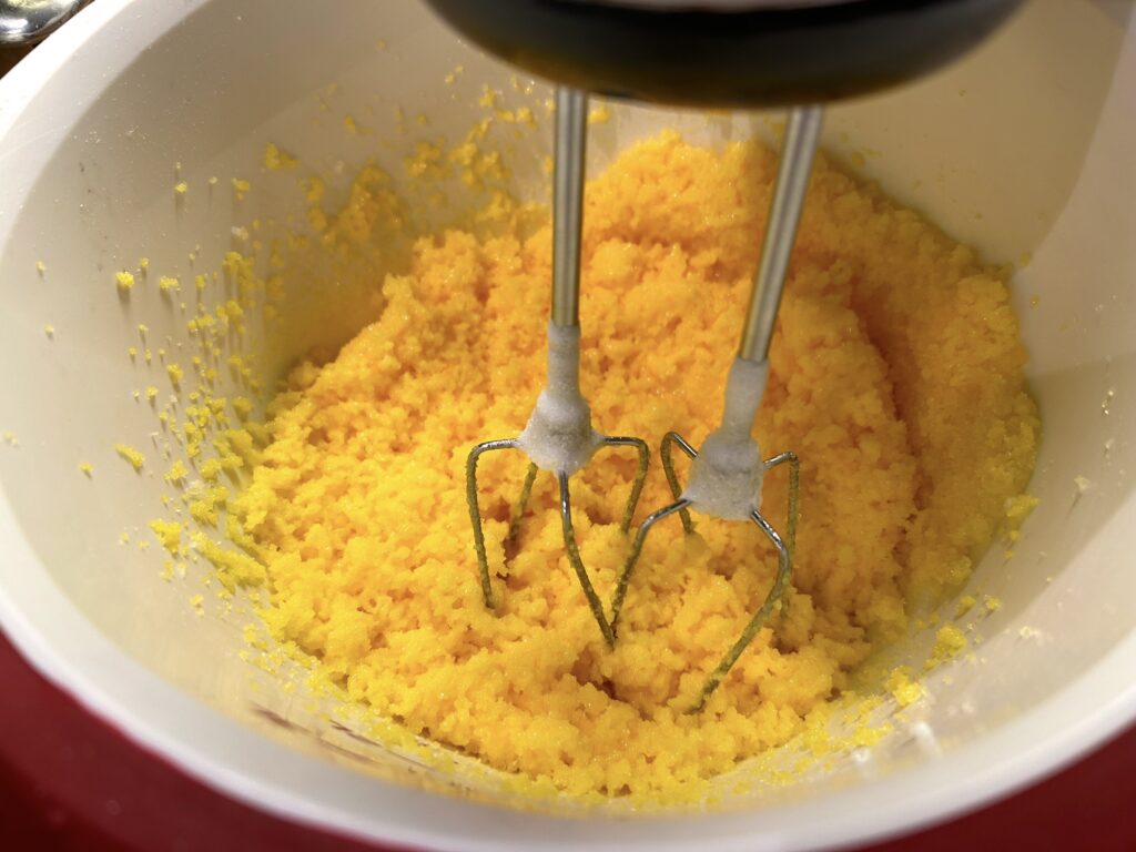 whisk the yolks with the sugar