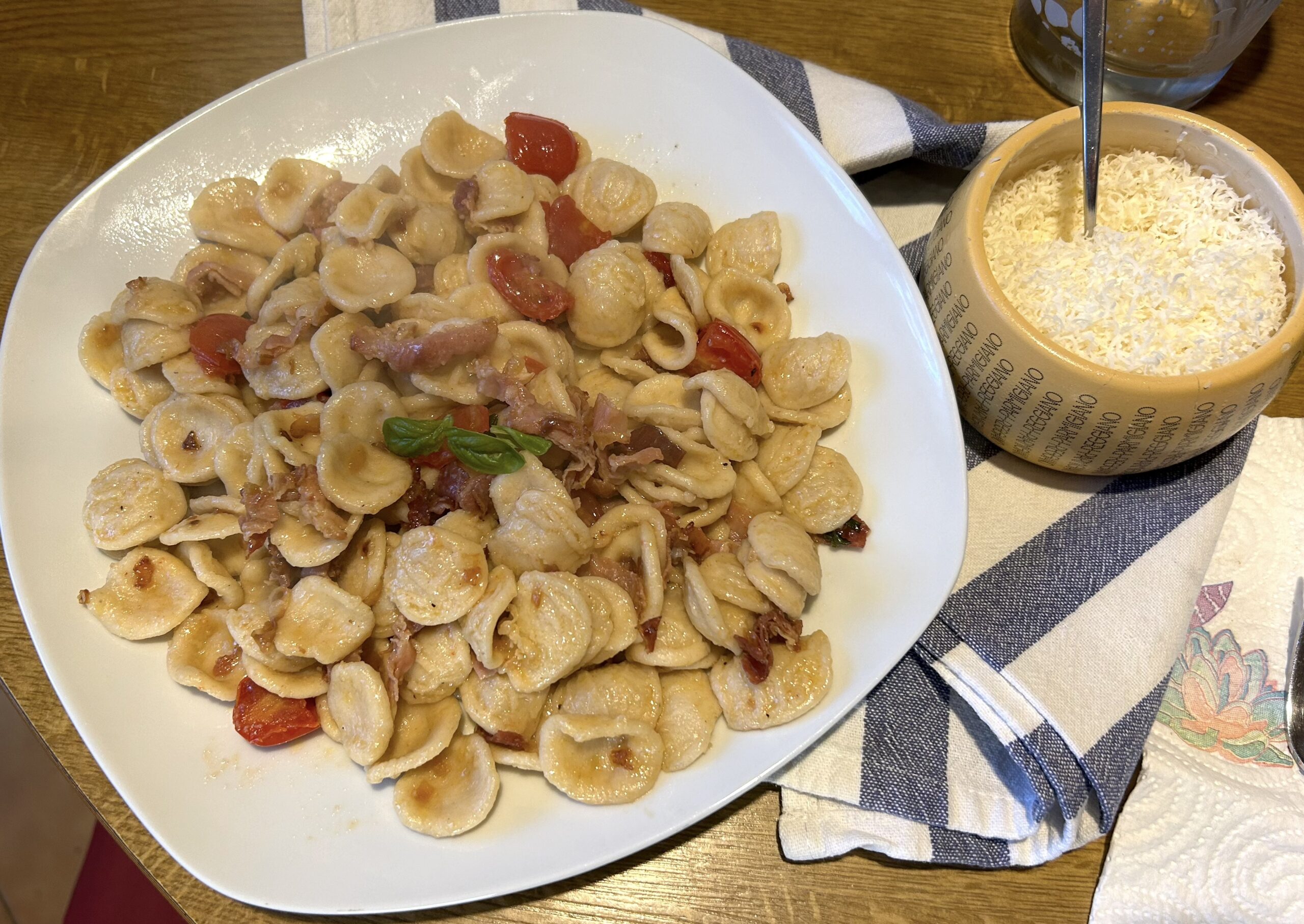 Fresh wholemeal pasta orecchiette with speck