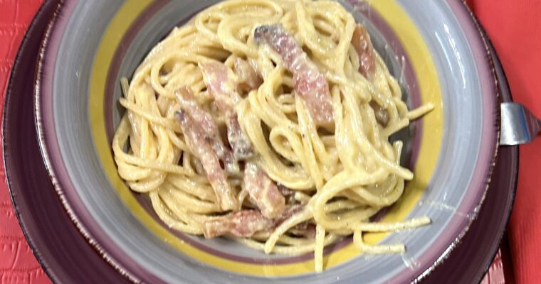 The real Carbonara pasta (made in Roma)