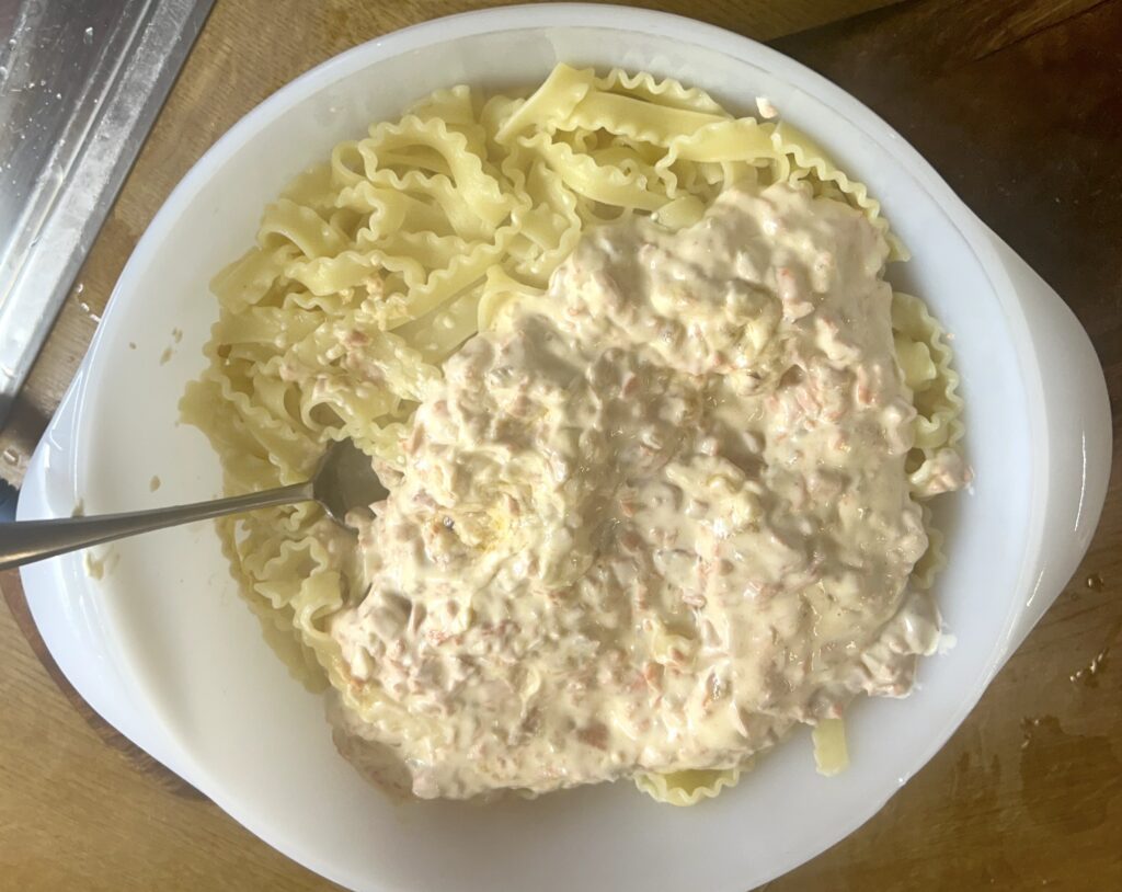 pasta with sauce of smoked salmon