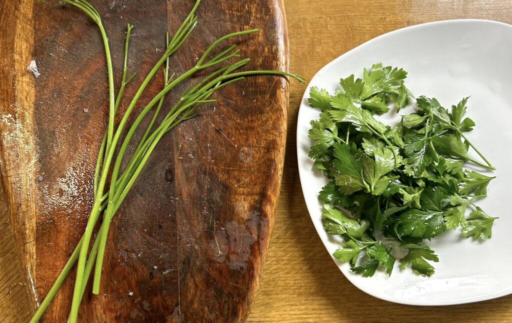 parsley and separate the stems from the leaves