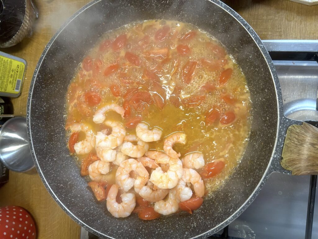 Add the prawns