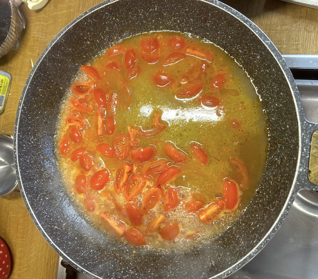 the filtered liquid from the shellfish