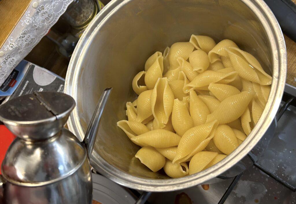 conchiglioni with a drizzle of extra virgin olive oil