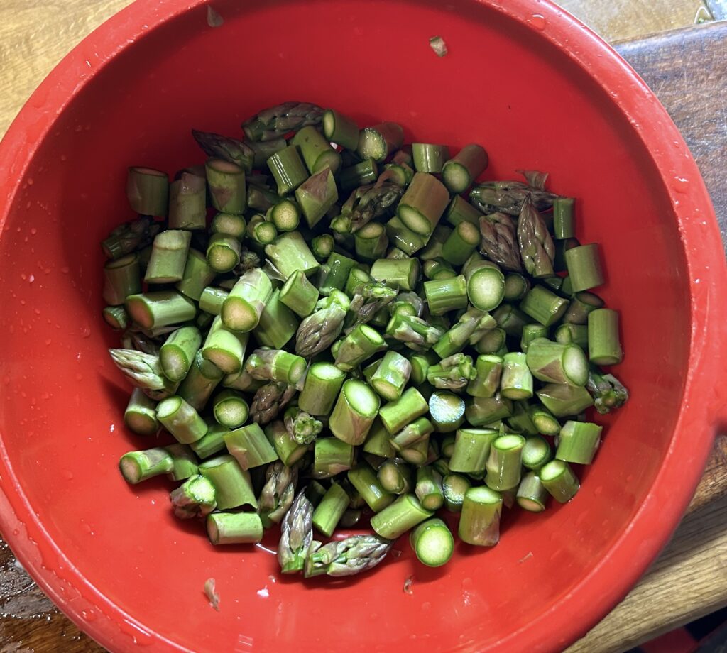 washed and drained asparagus