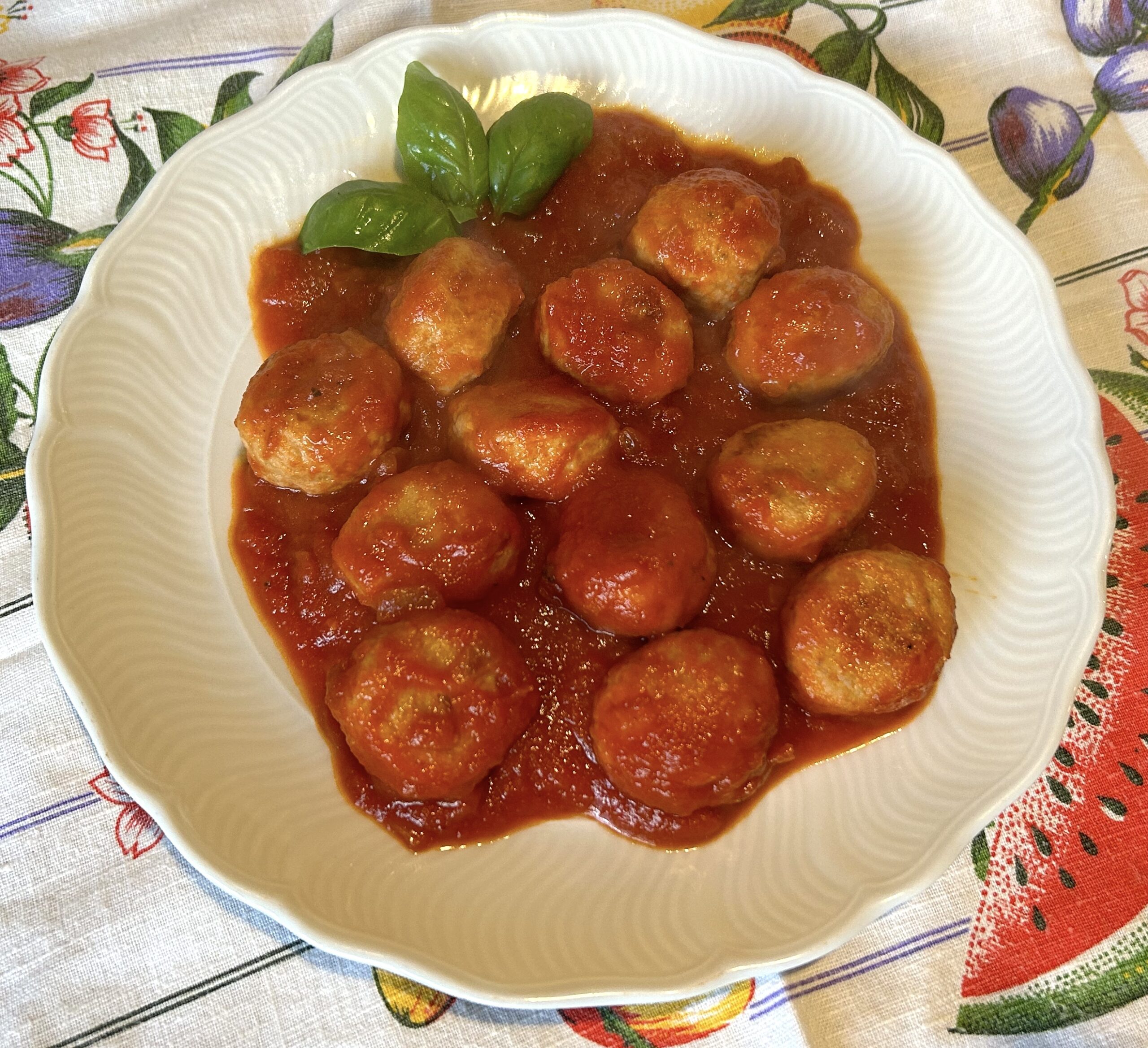 Stewed turkey meatballs