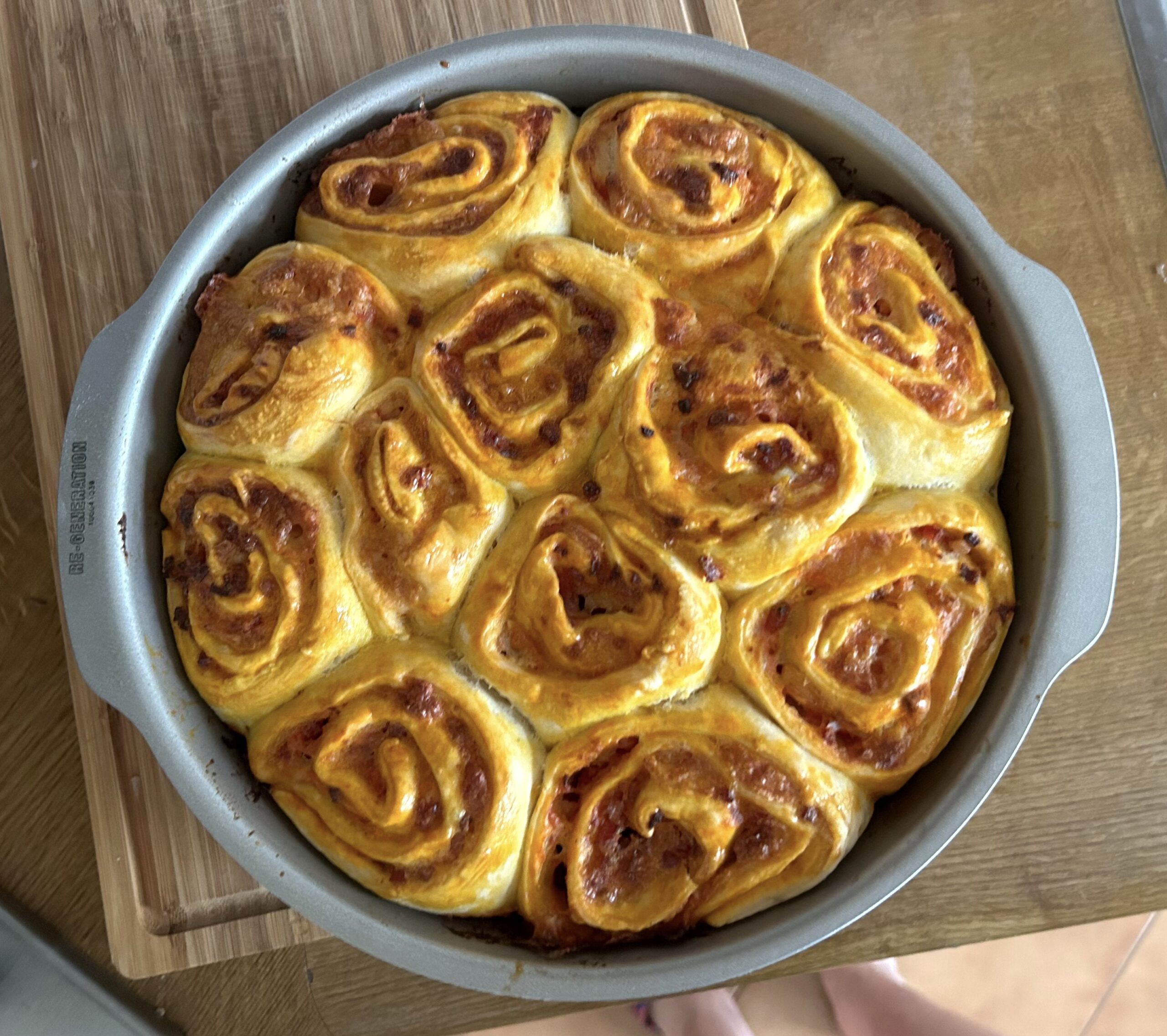 Roselline con speck e mozzarella di bufala