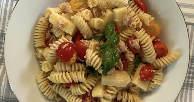 Cold Pasta Salad (fusilli) with Tomatoes