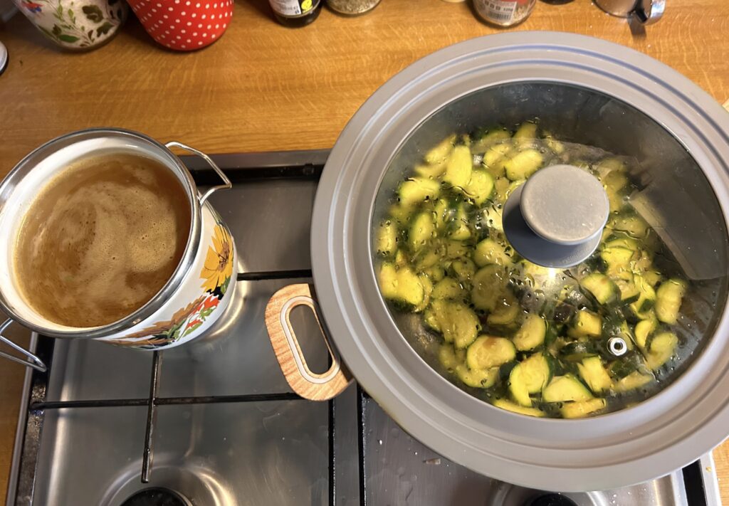 boil the vegetable broth