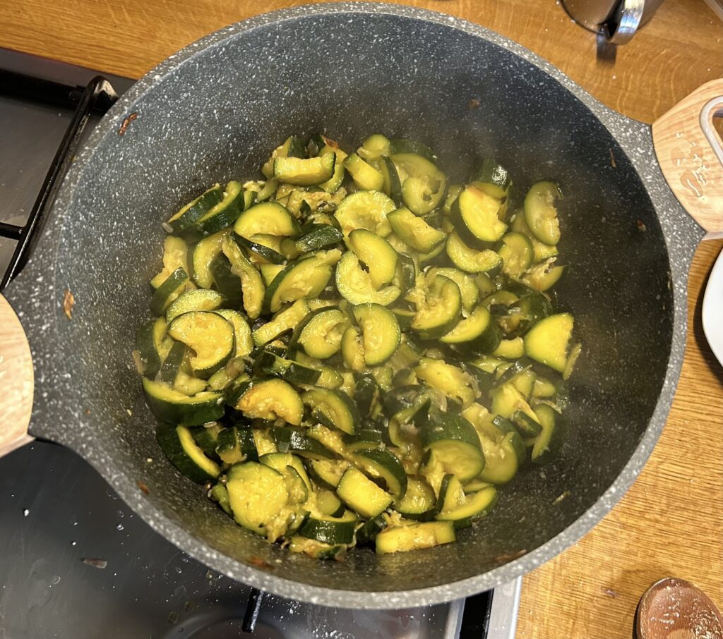 cook the courgettes