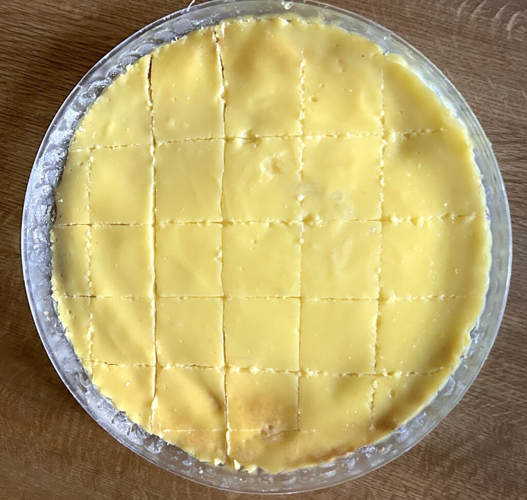 cut the cold lemon cake into squares