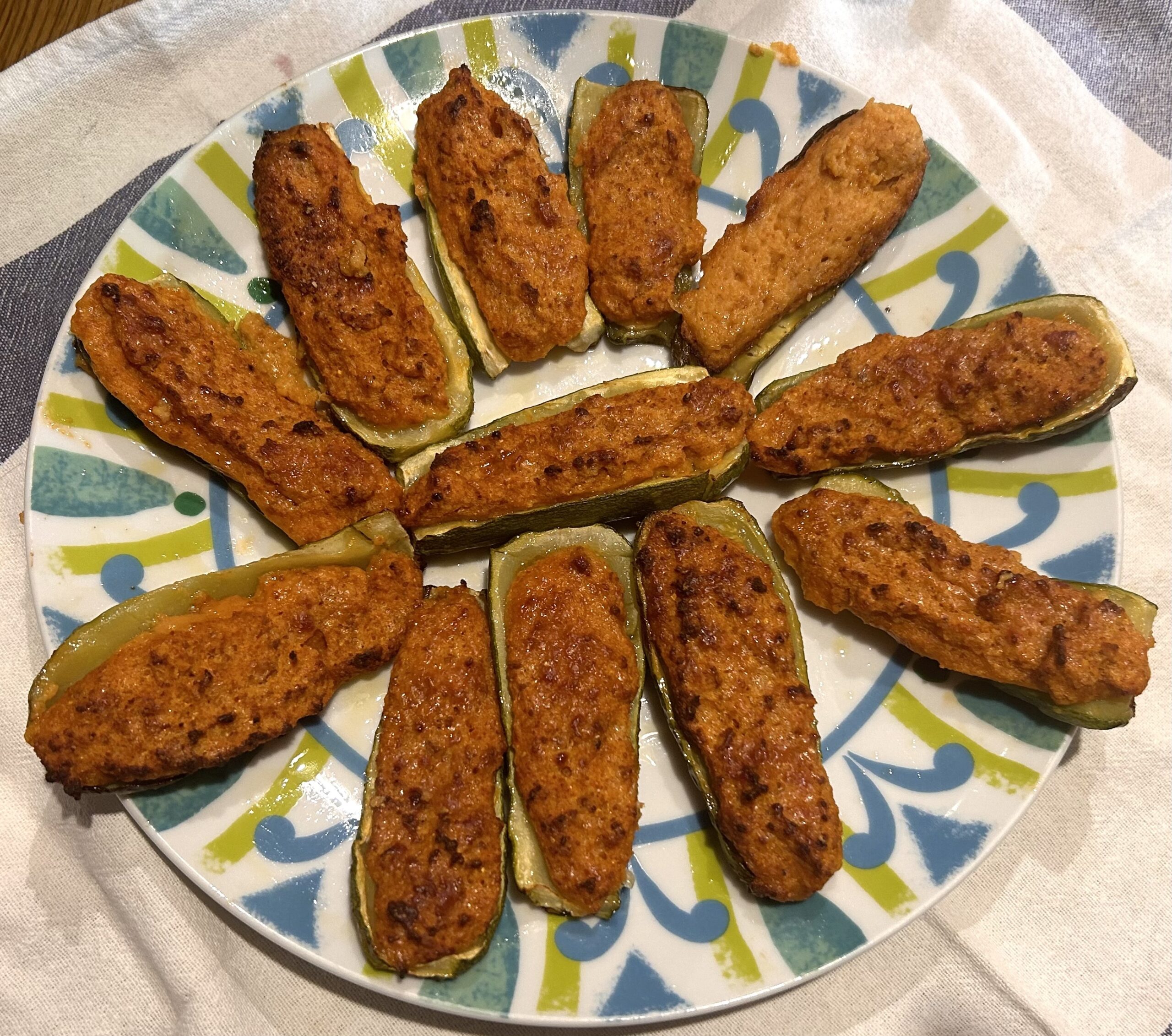 Stuffed courgettes with ragù