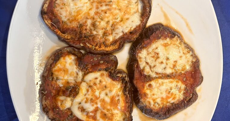 Aubergines style pizzaiolla with buffalo mozzarella