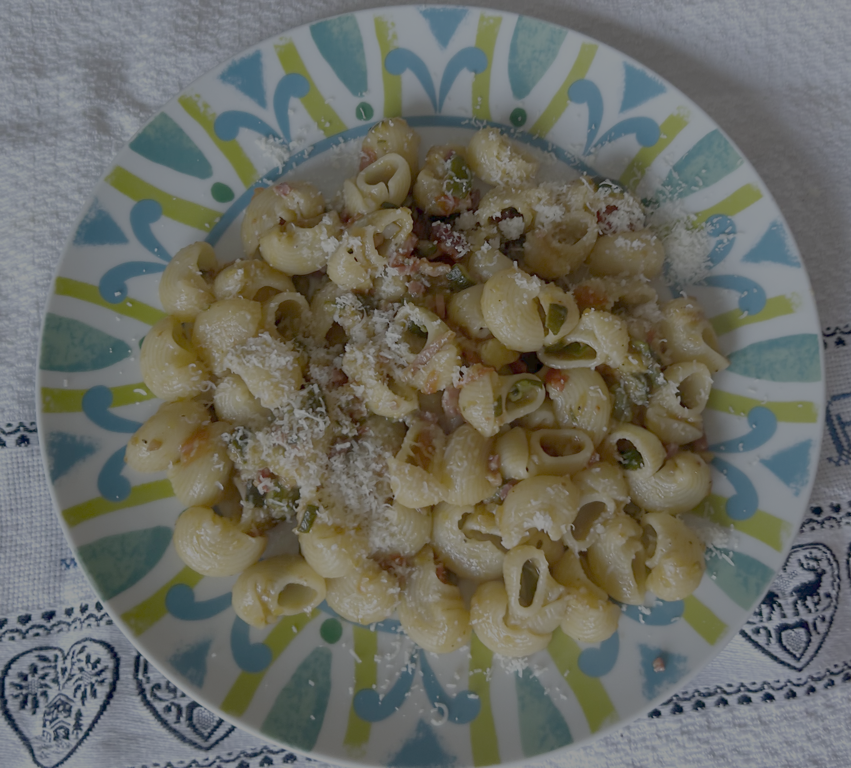 Gobbetti con speck e zucchine (pasta with speck and courgettes)